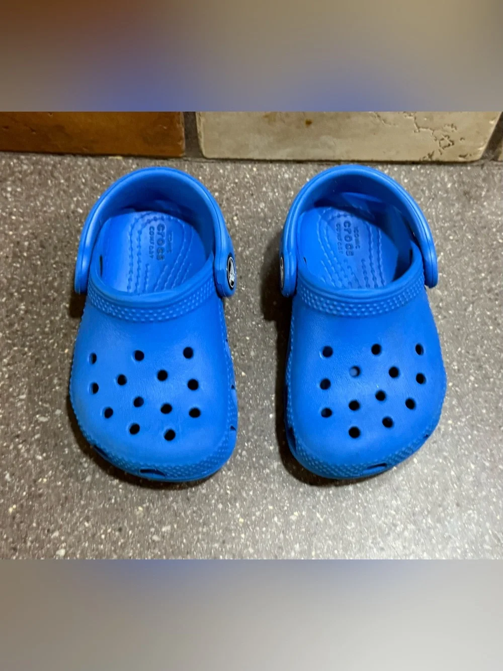 Crocs child’s 5 BlueSlip-On Clog Shoes